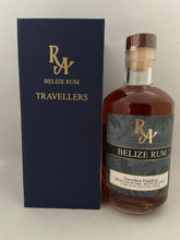 Laden Sie das Bild in den Galerie-Viewer, Rum Artesanal Travellers MBT 06.2006 - 09.2023, 60,8%Vol., Belize, 0,5l
