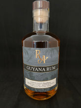 Laden Sie das Bild in den Galerie-Viewer, Rum Artesanal Uitvlught 1997-2024,Guyana, 60,9%Vol., Single Cask, 0,5l