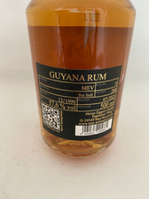 Laden Sie das Bild in den Galerie-Viewer, Rum Artesanal Guyana Enmore MEV 1990/2023, 32 Jahre, 57,6%Vol., Guyana, 0,5l