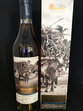 Laden Sie das Bild in den Galerie-Viewer, Savanna Rhum Vieux Extra Old Traditionel Unshared Cask 14 Jahre 53,6%Vol., La Réunion, 0,5l
