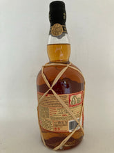 Laden Sie das Bild in den Galerie-Viewer, Plantation Xaymaca Special Dry, 43%Vol., Jamaica, 0,7l