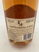 Laden Sie das Bild in den Galerie-Viewer, Rum Artesanal Ron de Centroamericano 3Jahre, 40%Vol., Mittelamerika, 0,5l