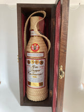 Laden Sie das Bild in den Galerie-Viewer, Ron Zacapa Centenario White Label, 40% Vol., Guatemala, 0,7l
