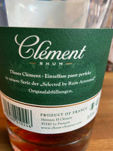 Laden Sie das Bild in den Galerie-Viewer, Rum Artesanal Clement 2015-2021 Private Cask Collection, 55,5%Vol., Martinique, 0,7l