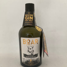 Laden Sie das Bild in den Galerie-Viewer, BOAR Blackforest Dry Gin, 43% vol., Deutschland, 0,5l