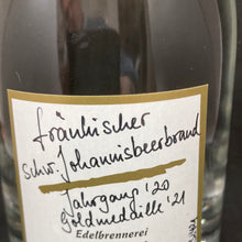 Laden Sie das Bild in den Galerie-Viewer, Fränkischer schwarzer Johannisbeerenbrand 2020, 41%Vol. Deutschland, 0,5l