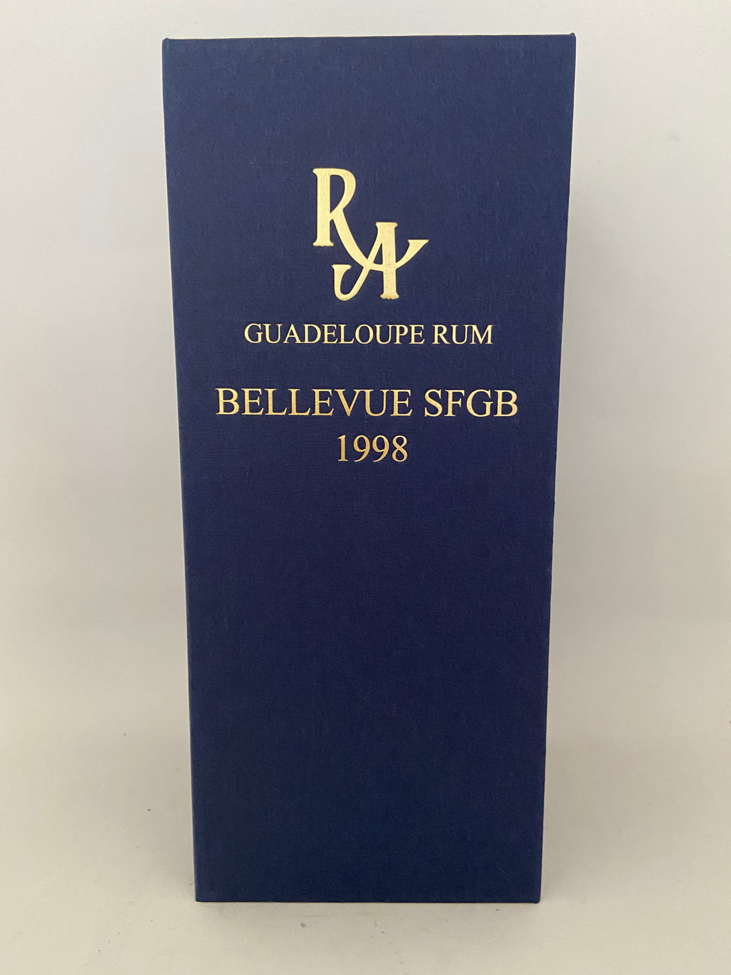 Rum Artesanal Guadeloupe Bellevue SFGB 03/1998 – 07/2022, 59,4%Vol., Guadeloupe, 0,5l