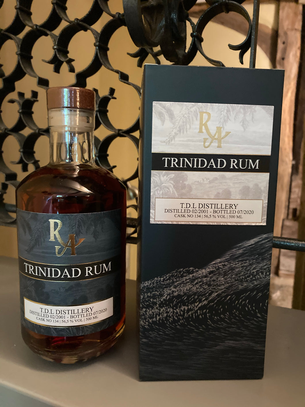 Rum Artesanal Trinidad T.D.L., 2001-2020, 389Fl,56,5%Vol., 0,5l