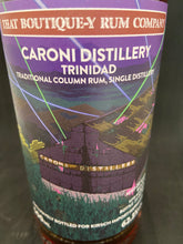 Laden Sie das Bild in den Galerie-Viewer, That Boutique-y Trinidad Caroni - Traditional Column Rum 23 y.o. - Batch 11,62,3%Vol., 0,5l
