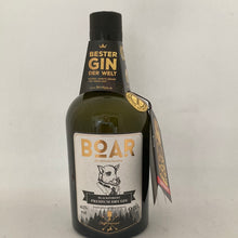 Laden Sie das Bild in den Galerie-Viewer, BOAR Blackforest Dry Gin, 43% vol., Deutschland, 0,5l
